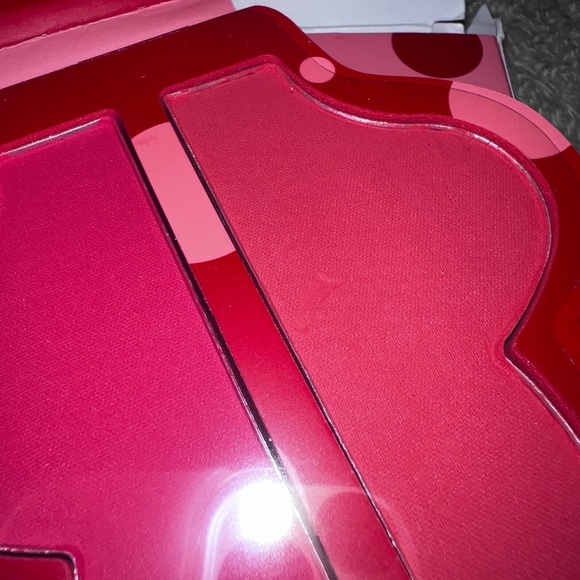 New revolution Disney Minnie Mouse blush - Picture 7 of 8